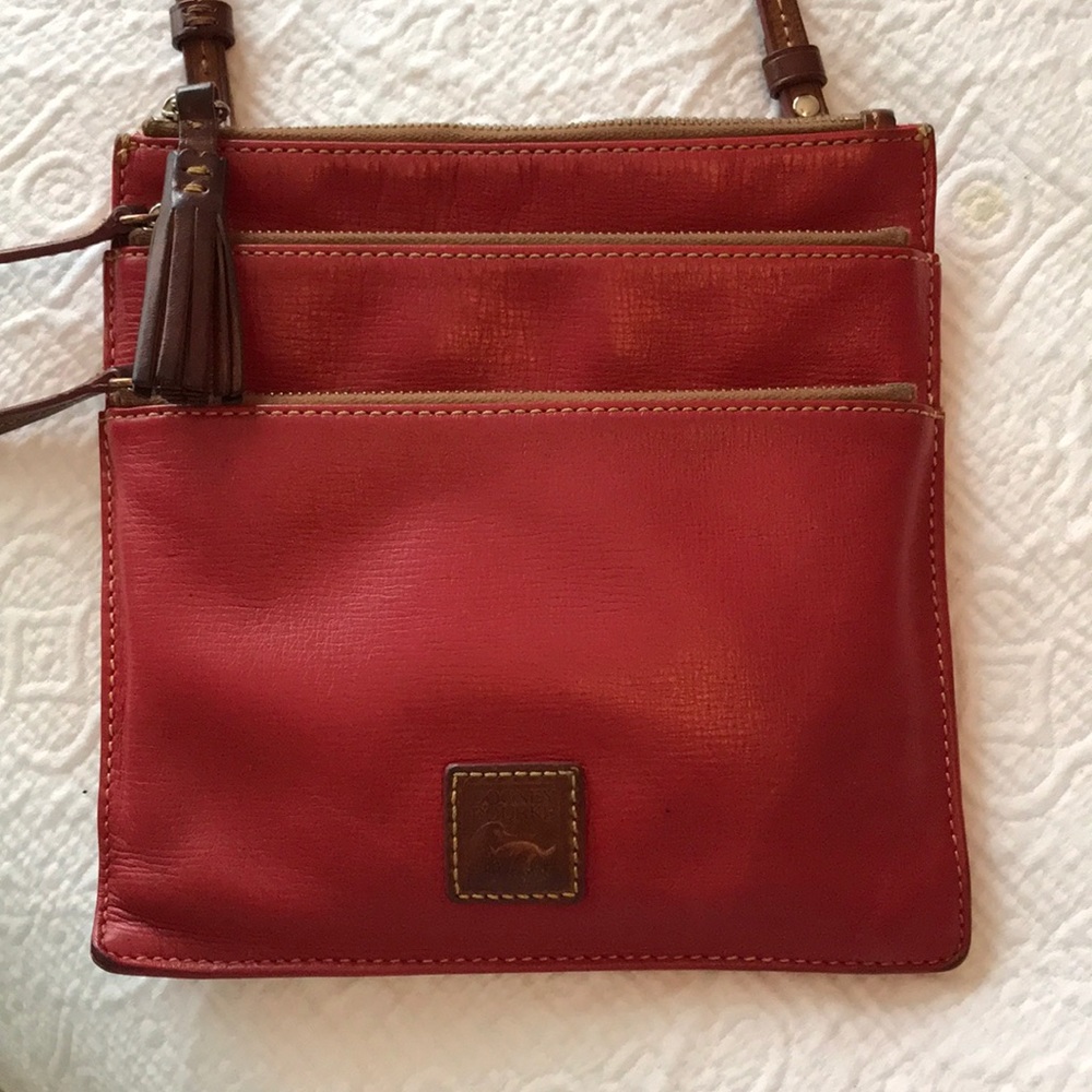 Dooney and Bourke Tripp’s zip crossbody bag